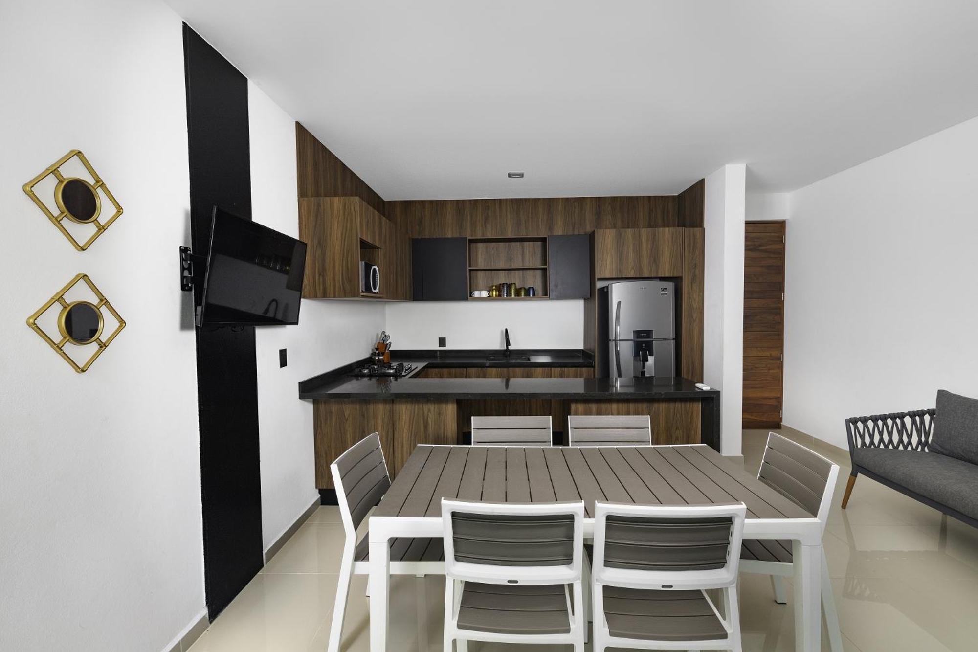 Angelina 28 Beachfront And Family Apartments - Modern And Relaxing Long Stays - 20 Min From Cancun Airport Puerto Morelos Exteriör bild
