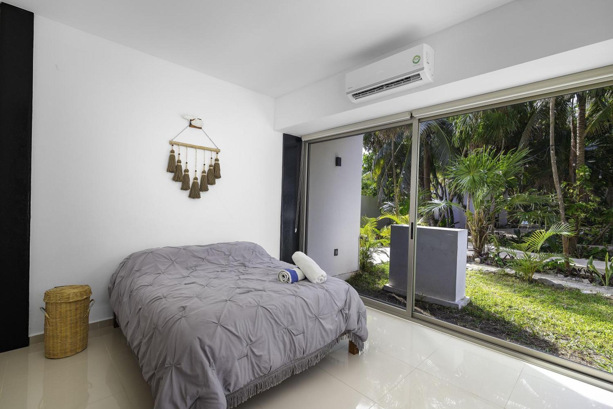 Angelina 28 Beachfront And Family Apartments - Modern And Relaxing Long Stays - 20 Min From Cancun Airport Puerto Morelos Exteriör bild